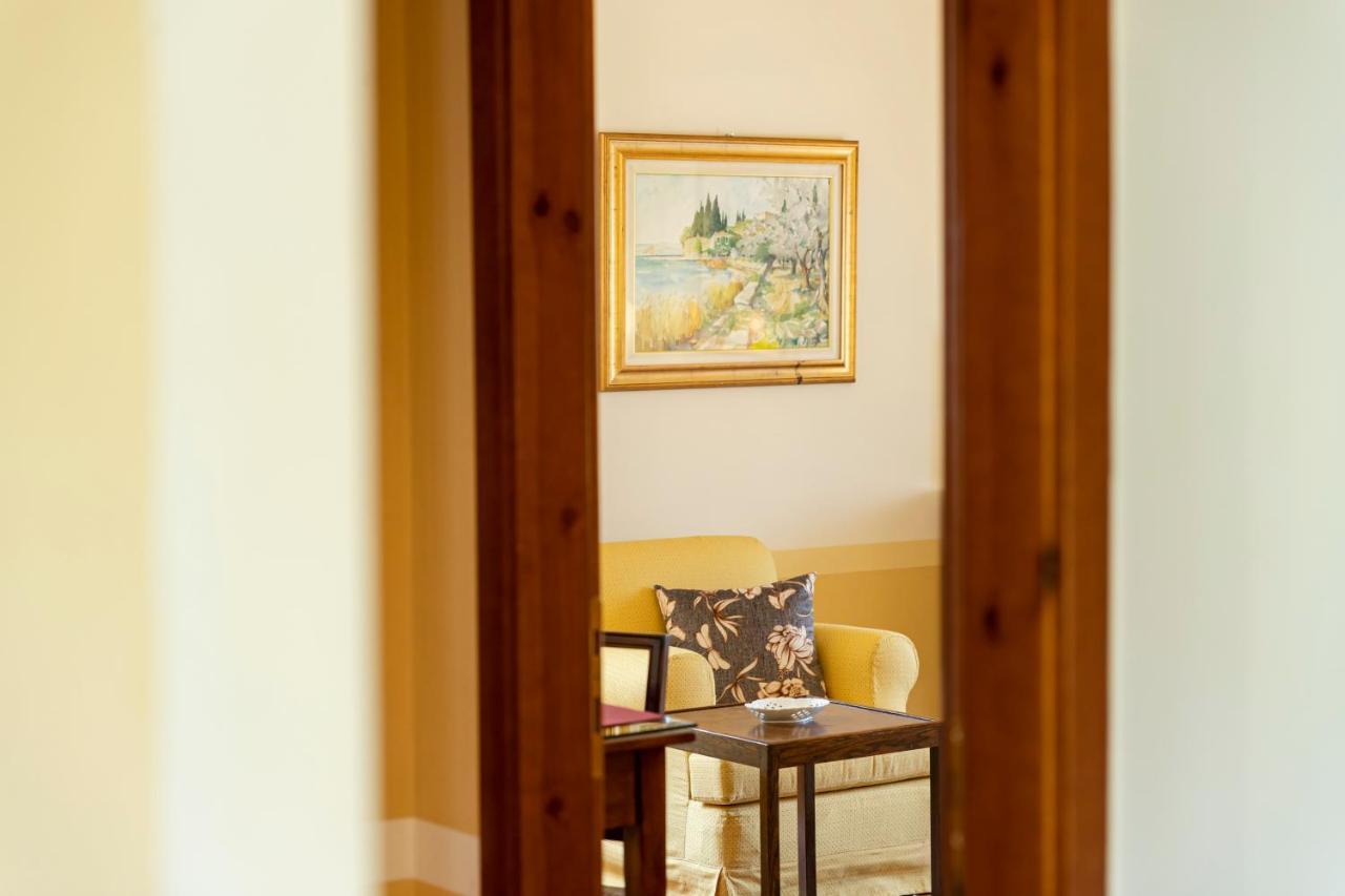 Resort Locanda San Verolo Boutique Hotel Costermano Exteriör bild