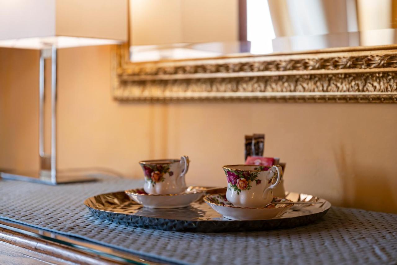Resort Locanda San Verolo Boutique Hotel Costermano Exteriör bild