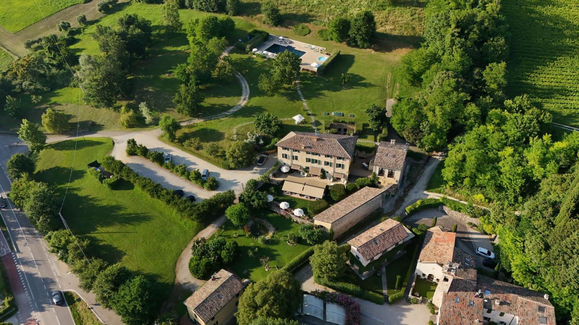 Resort Locanda San Verolo Boutique Hotel Costermano Exteriör bild