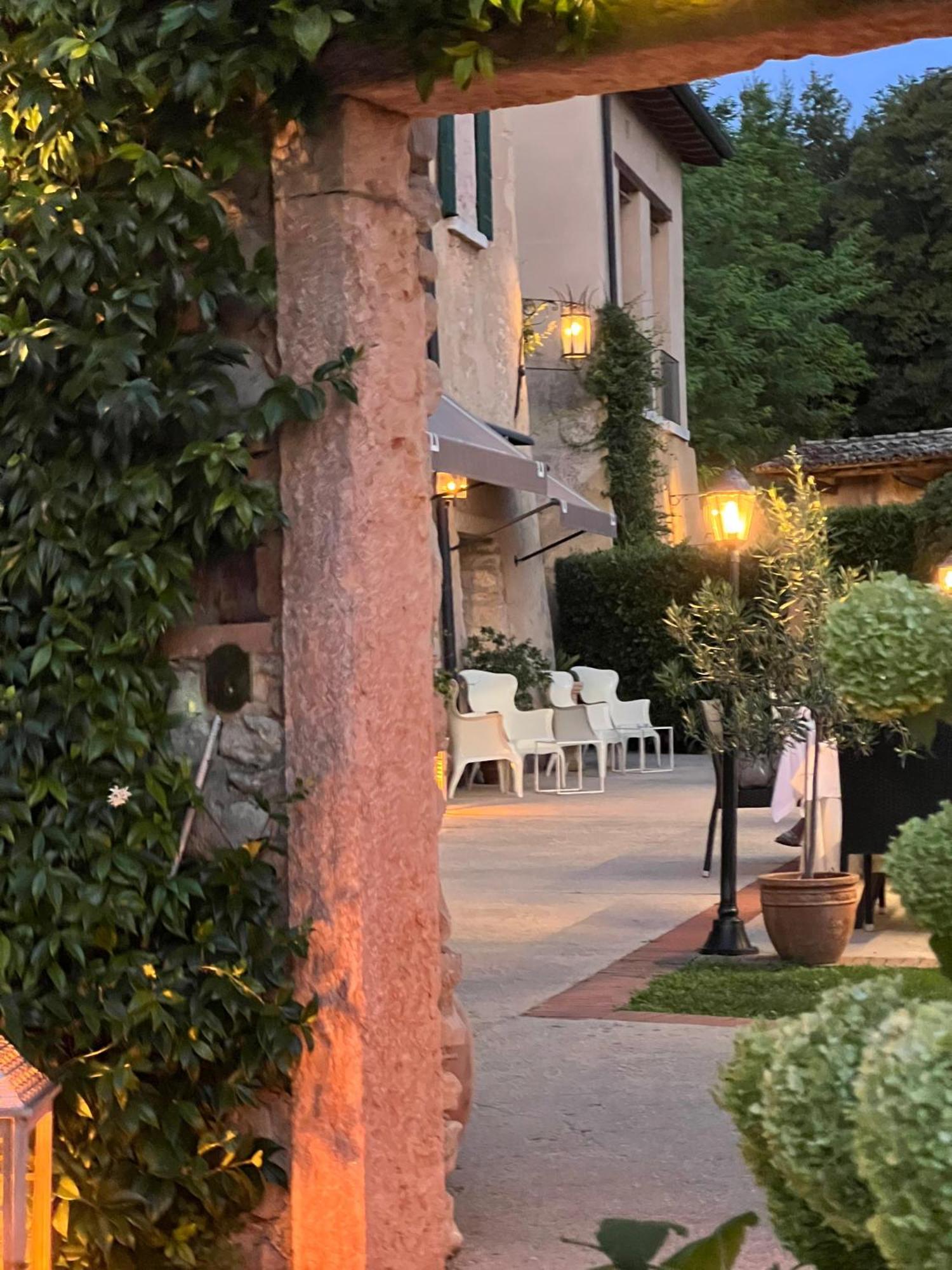 Resort Locanda San Verolo Boutique Hotel Costermano Exteriör bild